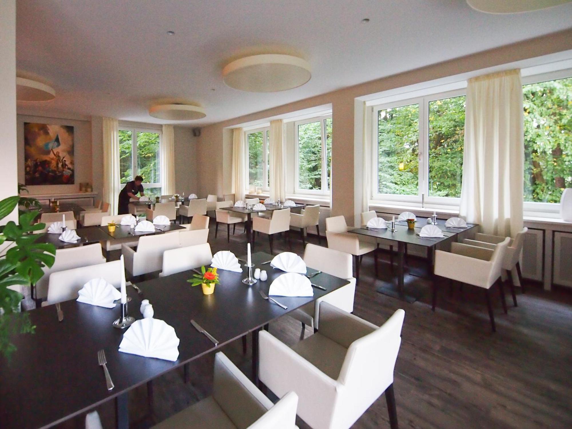 Hotel Restaurant Anders Schwarzenbruck Exteriör bild